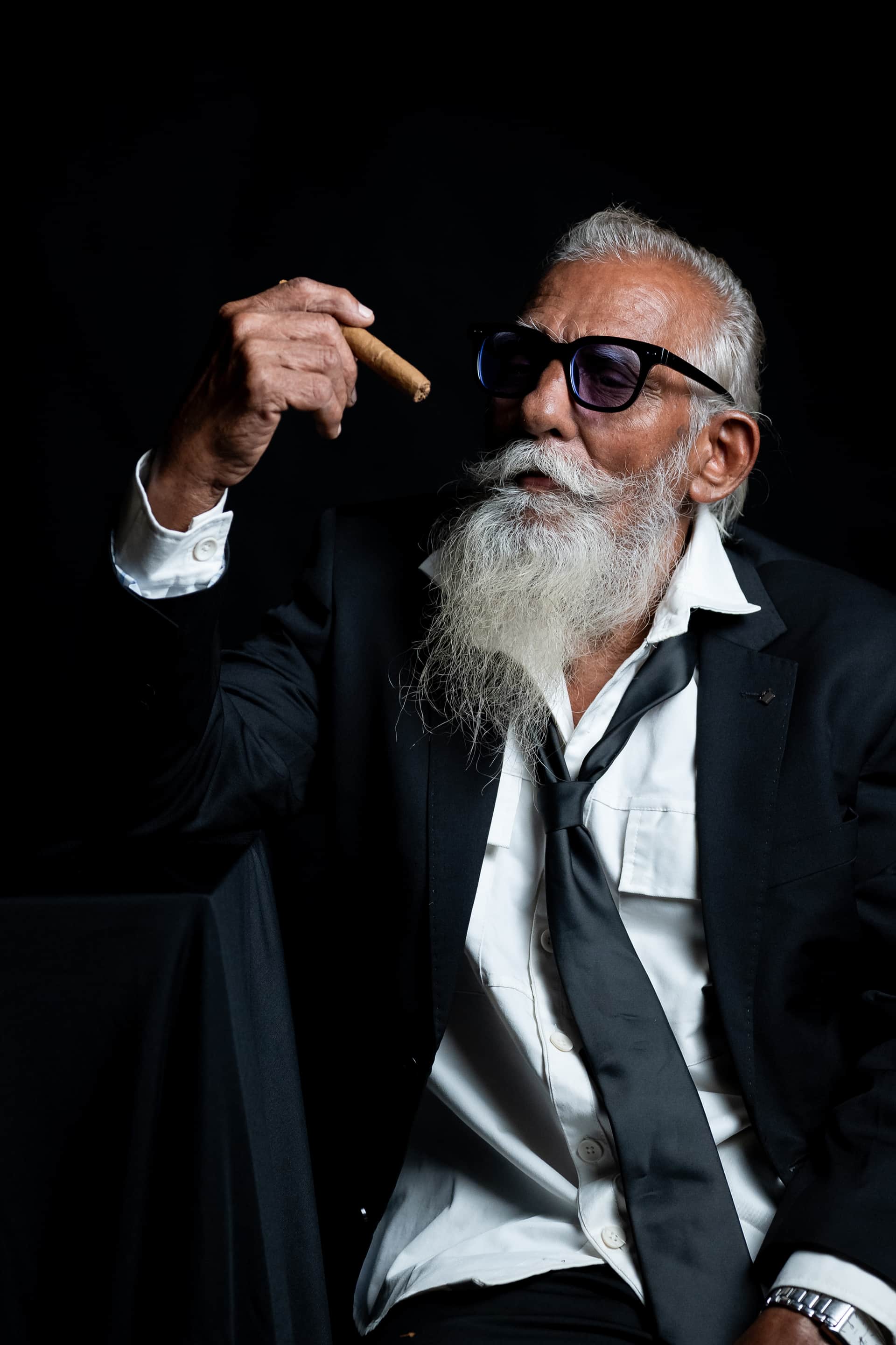 Student portrait of Ruhais — environmental portrait